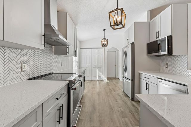 8311 TORRINGTON AVENUE, Tampa, FL 33647