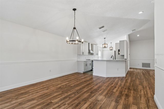 8311 TORRINGTON AVENUE, Tampa, FL 33647