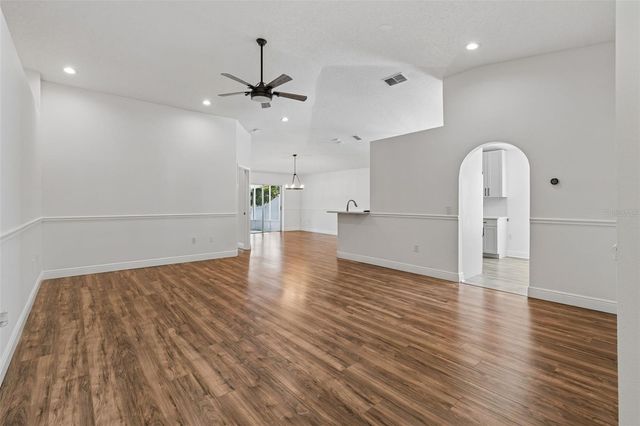 8311 TORRINGTON AVENUE, Tampa, FL 33647