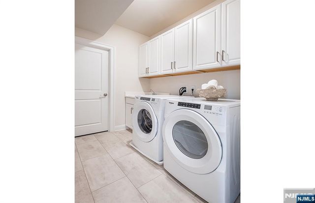 300 Sycamore Street 302, Kearny, NJ 07032