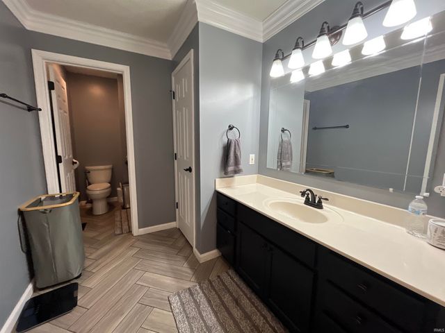 9022 Jillian Court, Evansville, IN 47712