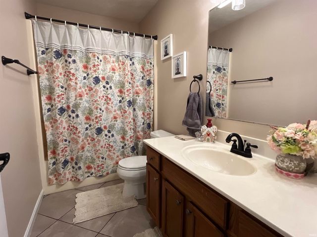 9022 Jillian Court, Evansville, IN 47712