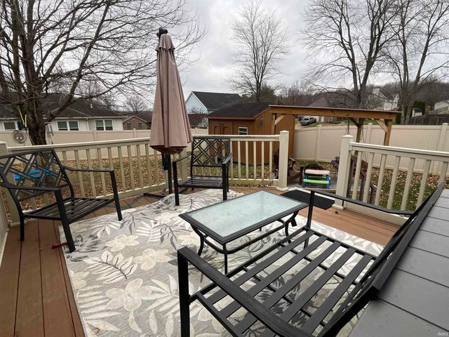 9022 Jillian Court, Evansville, IN 47712