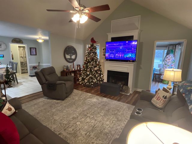 9022 Jillian Court, Evansville, IN 47712