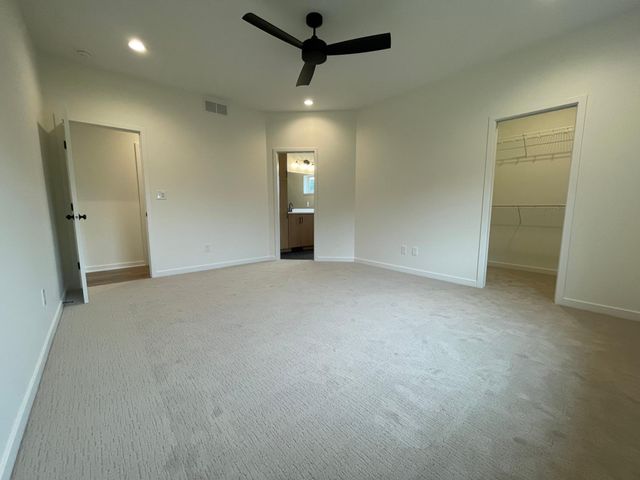 3503 Stonehedge Drive NE, Rochester, MN 55906