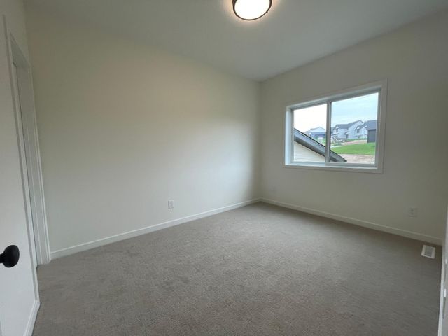 3503 Stonehedge Drive NE, Rochester, MN 55906