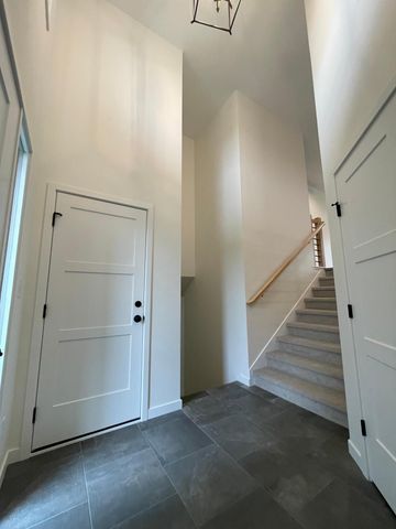 3503 Stonehedge Drive NE, Rochester, MN 55906