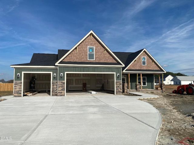 205 Rae Drive, Pikeville, NC 27863