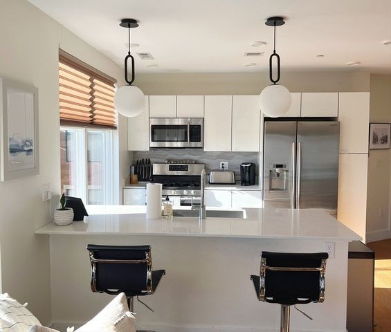 250 Meridian Street 313, Boston, MA 02128