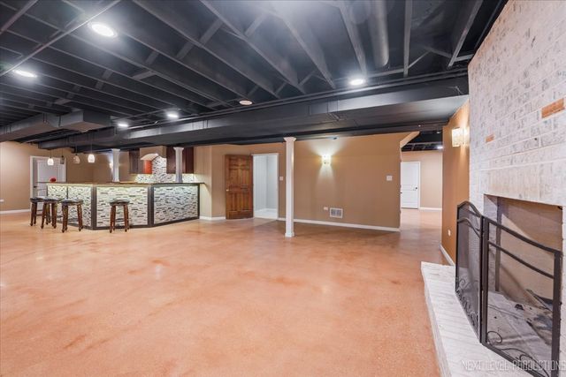 884 Twin Elms Lane, Batavia, IL 60510