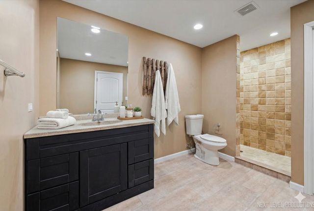 884 Twin Elms Lane, Batavia, IL 60510