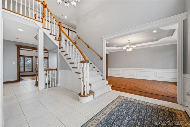 884 Twin Elms Lane, Batavia, IL 60510