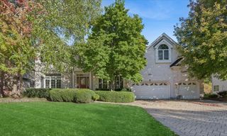 884 Twin Elms Lane, Batavia, IL 60510