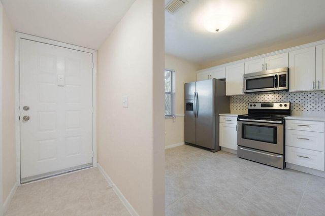 6384 BOCA Circle, Boca Raton, FL 33433