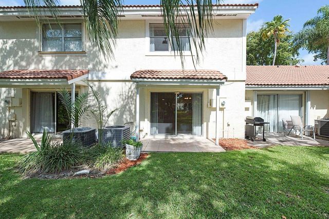6384 BOCA Circle, Boca Raton, FL 33433