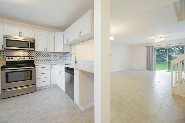 6384 BOCA Circle, Boca Raton, FL 33433