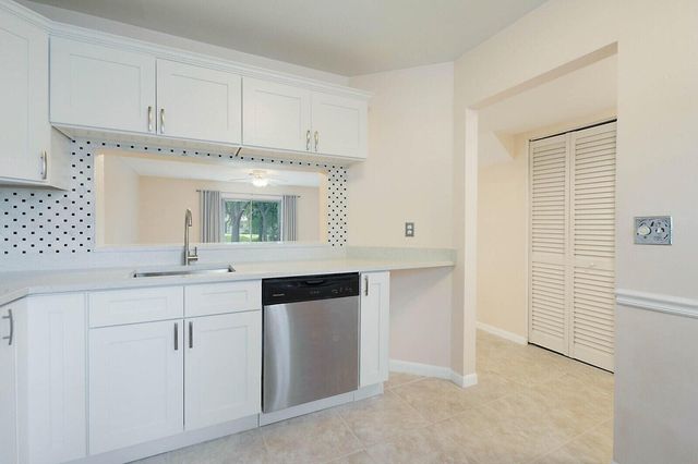 6384 BOCA Circle, Boca Raton, FL 33433