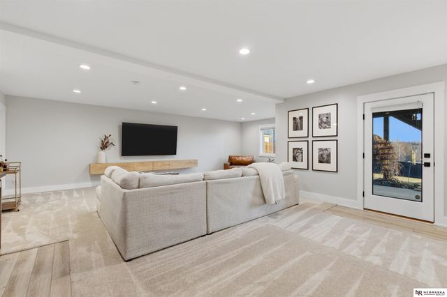 13717 Miami Street, Omaha, NE 68164