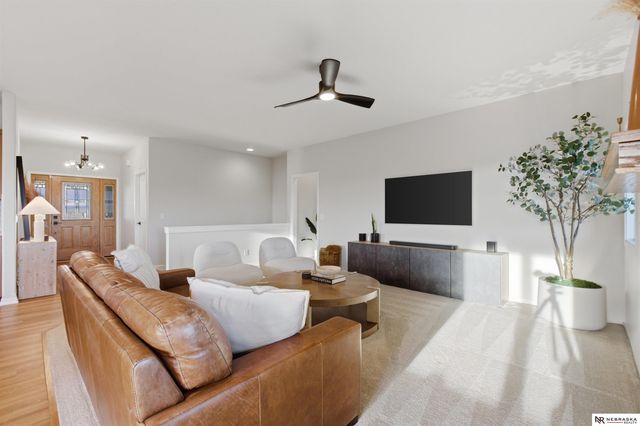 13717 Miami Street, Omaha, NE 68164