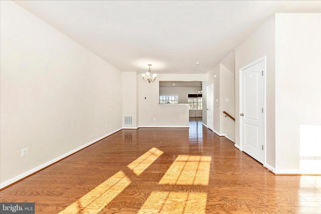 10373 LANTERN LN, Hagerstown, MD 21740