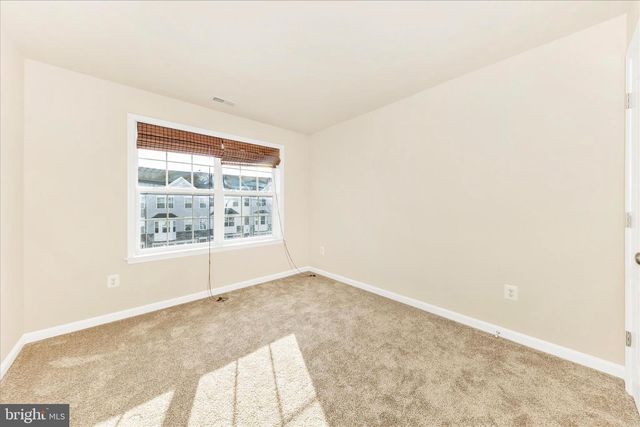 10373 LANTERN LN, Hagerstown, MD 21740