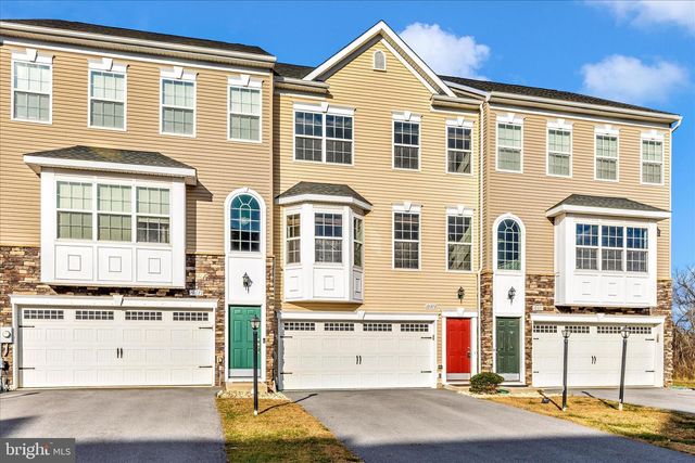 10373 LANTERN LN, Hagerstown, MD 21740