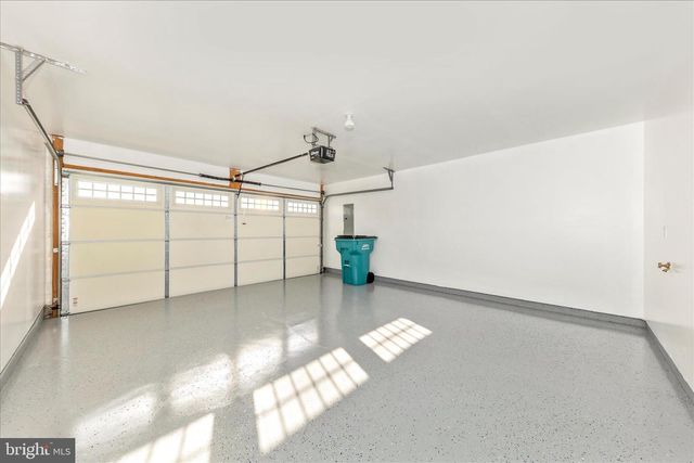 10373 LANTERN LN, Hagerstown, MD 21740