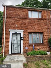2323 GAYLORD DR, Suitland, MD 20746