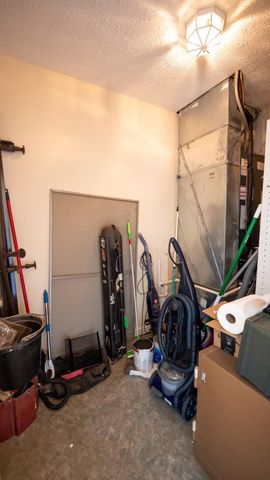 1751 West Lane, Nicholasville, KY 40356