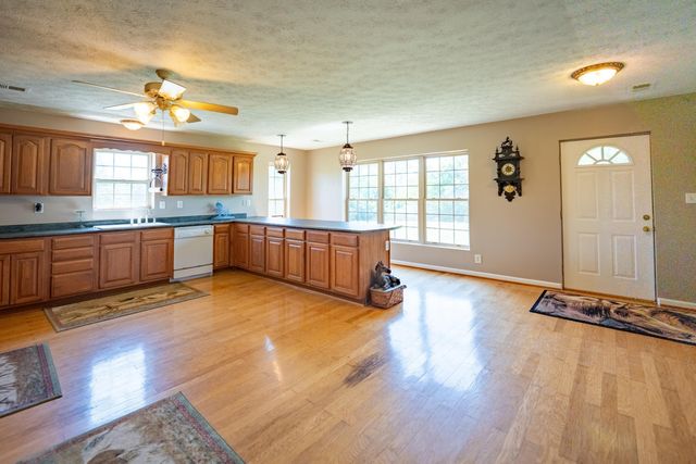 1751 West Lane, Nicholasville, KY 40356