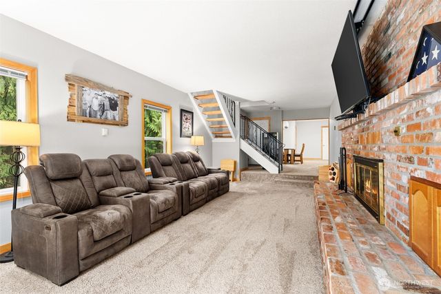 2434 Salzer Valley Road, Centralia, WA 98531