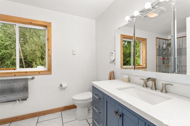 2434 Salzer Valley Road, Centralia, WA 98531