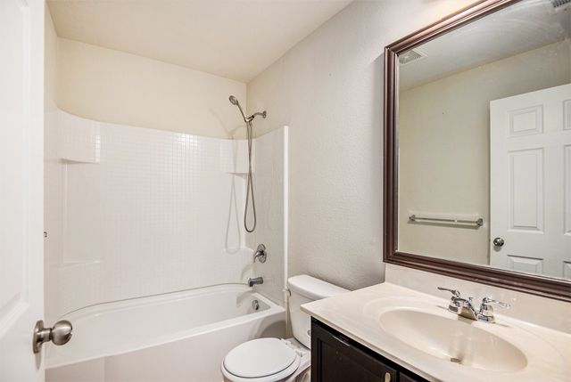 304 Chert Lane, Fort Worth, TX 76131