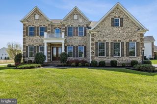 42058 BARRYMOORE PL, Chantilly, VA 20152