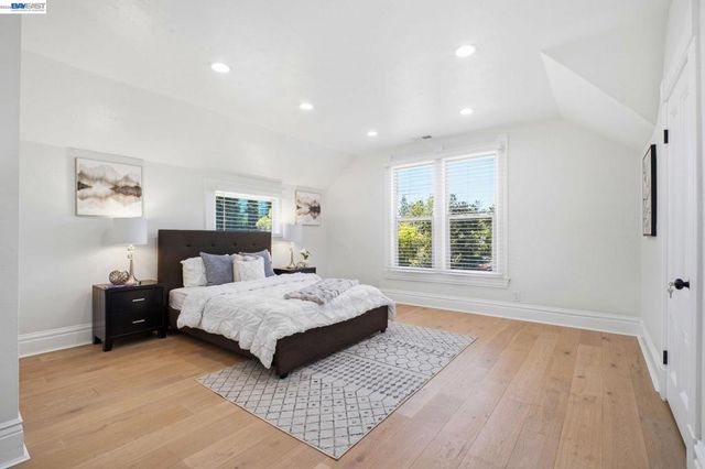 1325 B St, Hayward, CA 94541