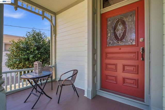 1325 B St, Hayward, CA 94541