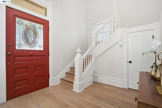 1325 B St, Hayward, CA 94541