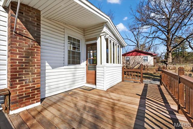 10300 Toelle Lane, St Louis, MO 63137