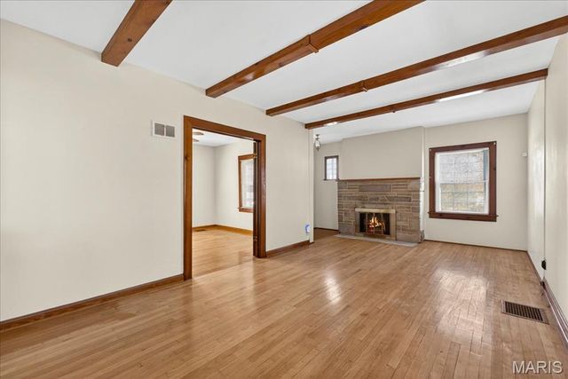 10300 Toelle Lane, St Louis, MO 63137