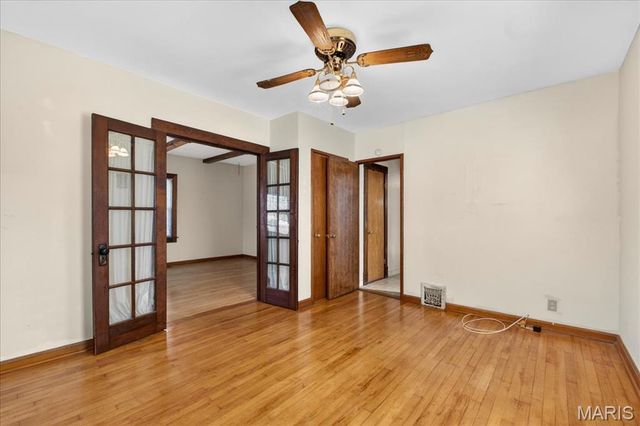 10300 Toelle Lane, St Louis, MO 63137