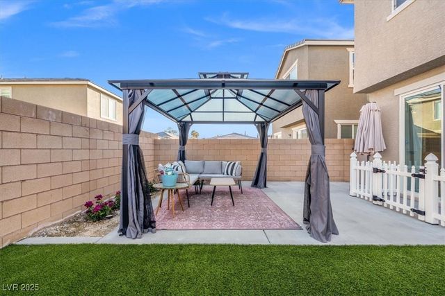 5028 Serene Skies Street, Las Vegas, NV 89130
