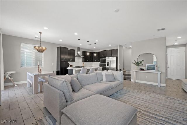 5028 Serene Skies Street, Las Vegas, NV 89130