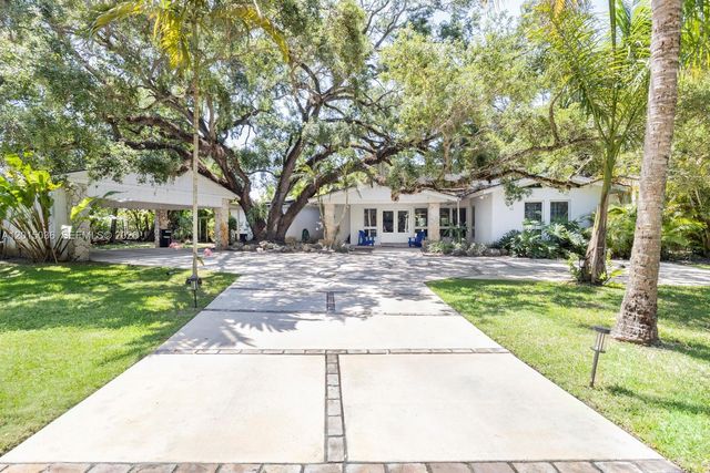 5340 Banyan Dr, Coral Gables, FL 33156