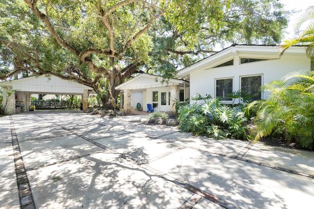 5340 Banyan Dr, Coral Gables, FL 33156