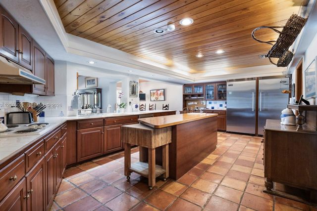 5340 Banyan Dr, Coral Gables, FL 33156