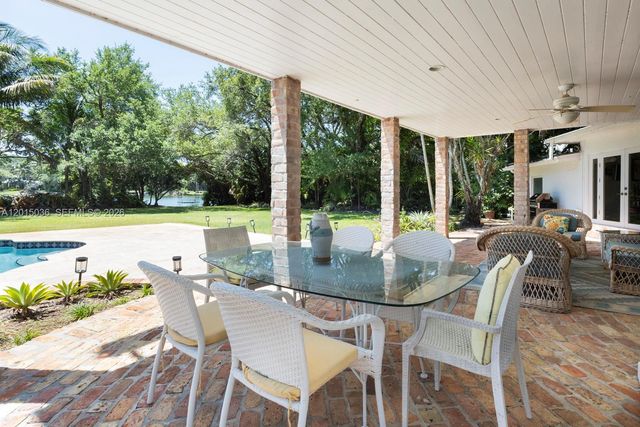 5340 Banyan Dr, Coral Gables, FL 33156