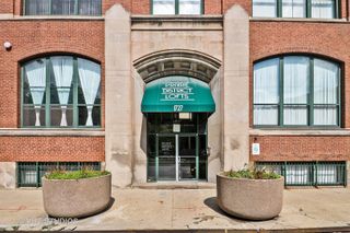1727 S Indiana Avenue 111, Chicago, IL 60616