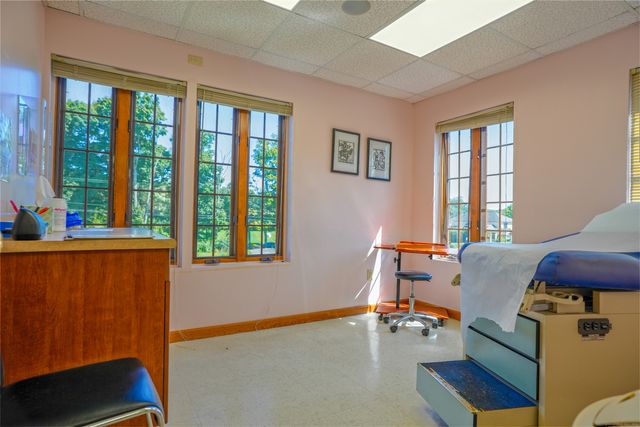 391 Norwich-Westerly Road, North Stonington, CT 06359