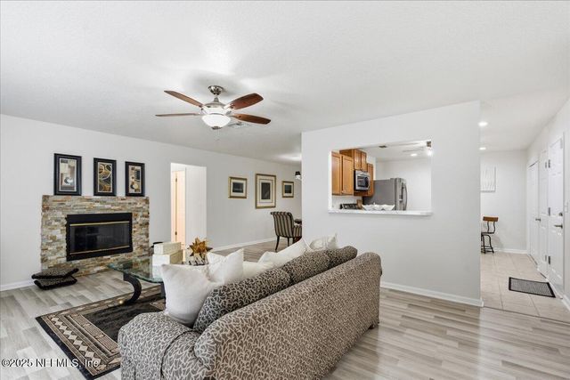 4132 STILLWOOD Drive, Jacksonville, FL 32257