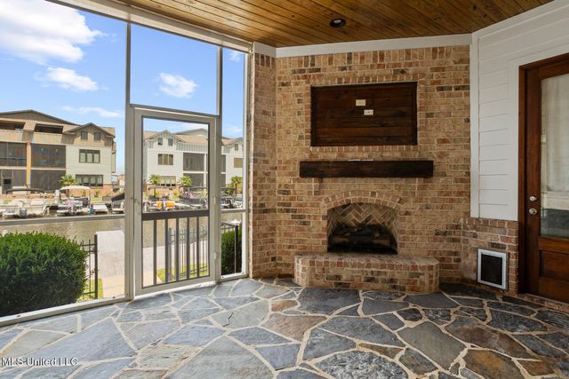 226 Port Arbor, Brandon, MS 39047